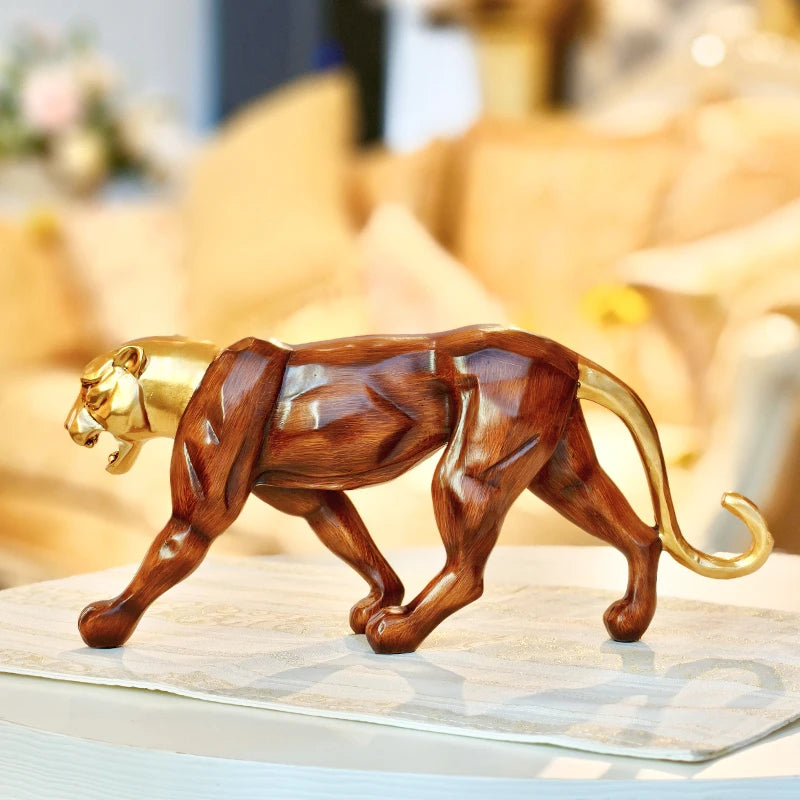 Golden Wood-Grain Leopard Sculpture — Resin Artifact