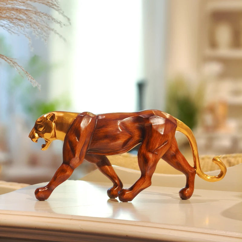 Golden Wood-Grain Leopard Sculpture — Resin Artifact