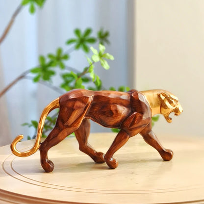 Golden Wood-Grain Leopard Sculpture — Resin Artifact